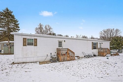 425 Elm Ct, Oakland, MI, 48363-1317 | Card Image