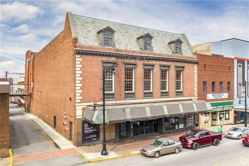220 S Main St, Butler, PA, 16001-5987 | Card Image