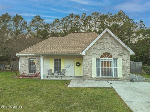 307 Espy Ave, Pass Christian, MS, 39571-4850 | Card Image