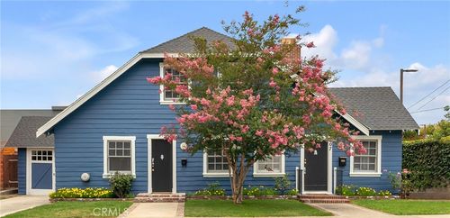 207 W Buffalo Ave, Santa Ana, CA, 92706-2716 | Card Image