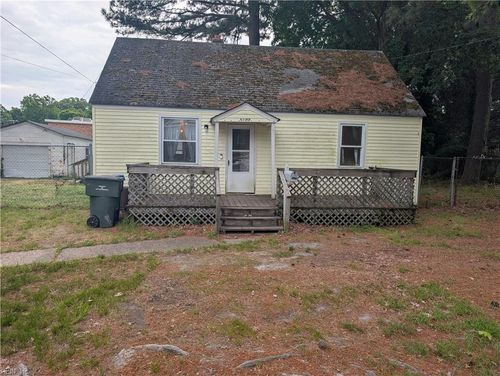 5177 Windermere Ave, Norfolk, VA, 23513-2232 | Card Image