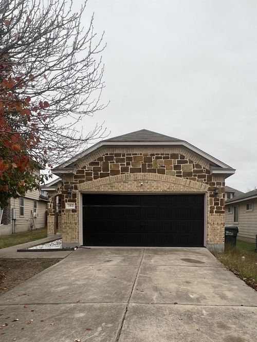 140 Caddis Cv, Kyle, TX, 78640-8002 | Card Image