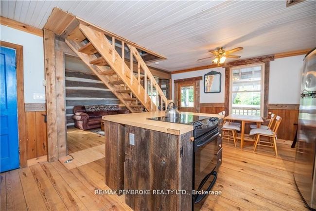 8744 Highway 60 Highway, Home with 3 bedrooms, 1 bathrooms and 20 parking in North Algona Wilberforce ON | Image 6