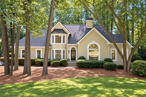 5160 Cameron Forest Pkwy, Alpharetta, GA, 30022-4597 | Card Image