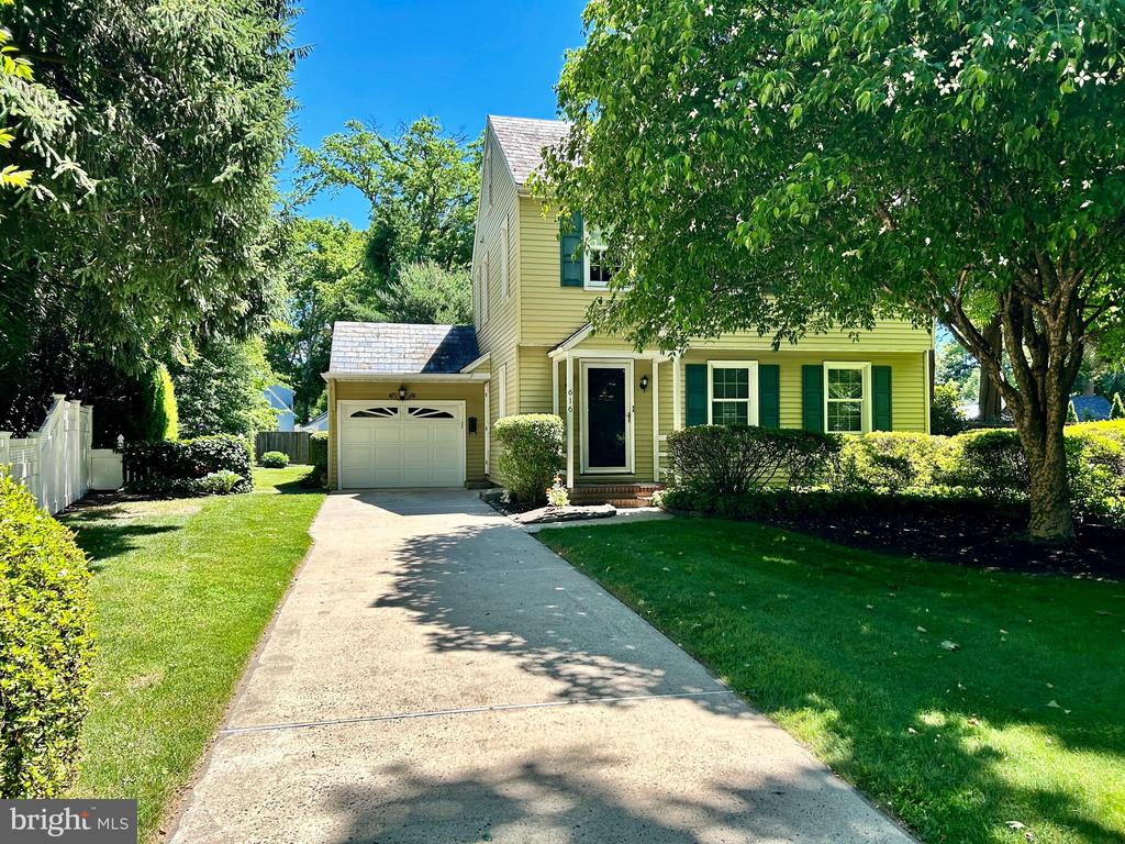 Hamilton Blvd, Morrisville, PA 19067