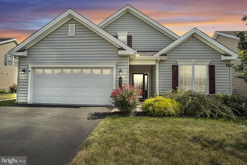 423 General Dr, MECHANICSBURG, PA, 17050-9522 | Card Image