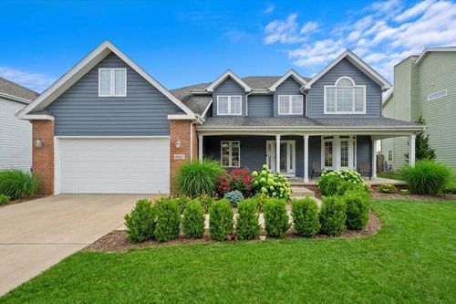 9925 Whitehall Gdn, Munster, IN, 46321-9121 | Card Image