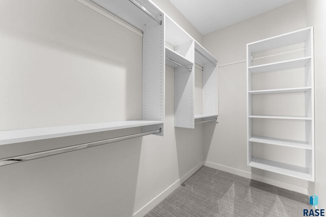 106 N Bryggen Pl, Townhouse with 3 bedrooms, 3 bathrooms and null parking in Sioux Falls SD | Image 17