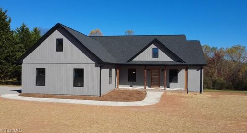 339 Jessup Grove Church Rd, Pilot Mountain, NC, 27041-7218 | Card Image