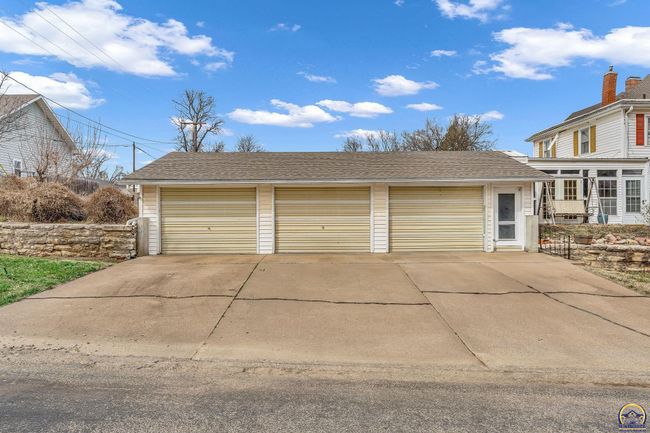 703 New York Ave, House other with 5 bedrooms, 3 bathrooms and null parking in Holton KS | Image 27