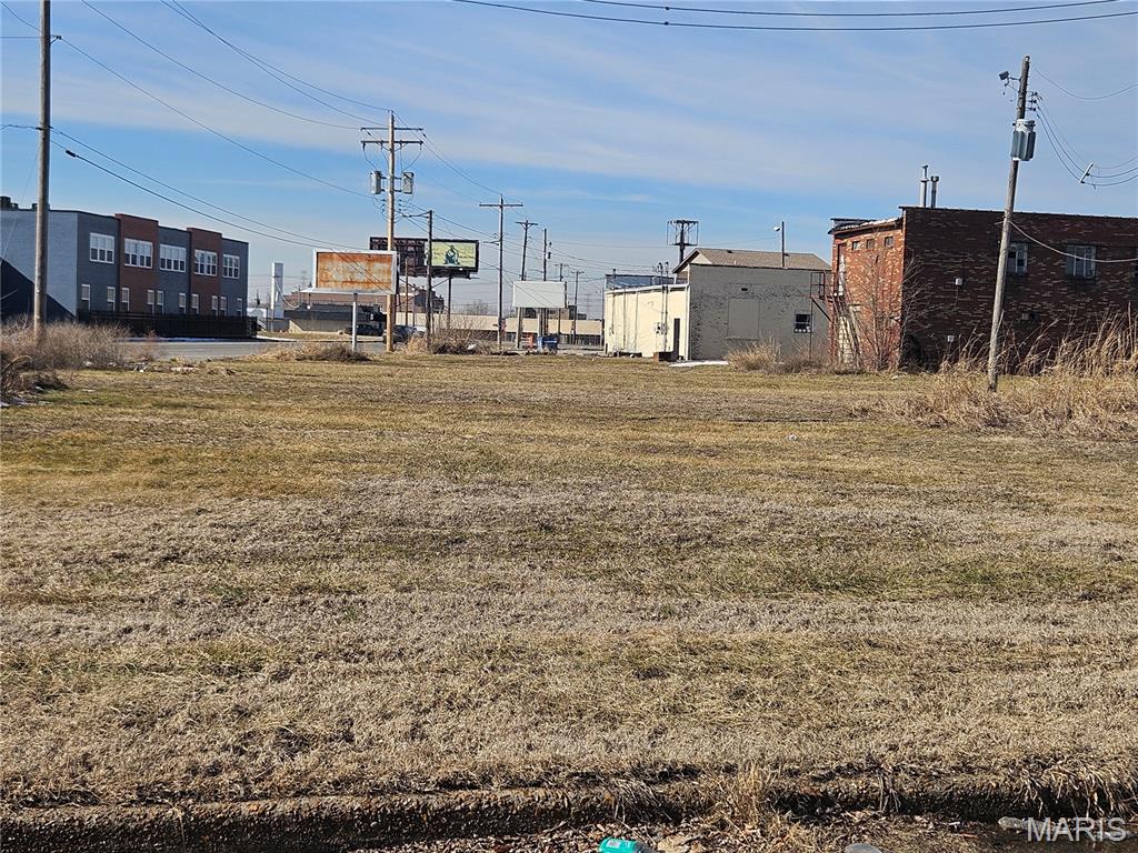 Land in East St Louis