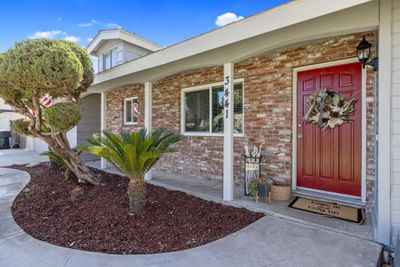 3441 W Iris Avenue, House other with 4 bedrooms, 2 bathrooms and null parking in Visalia CA | Image 1