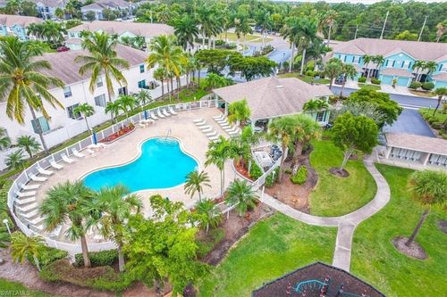 apt-102-3635 Pine Oak Cir, FORT MYERS, FL, 33916-7469 | Card Image
