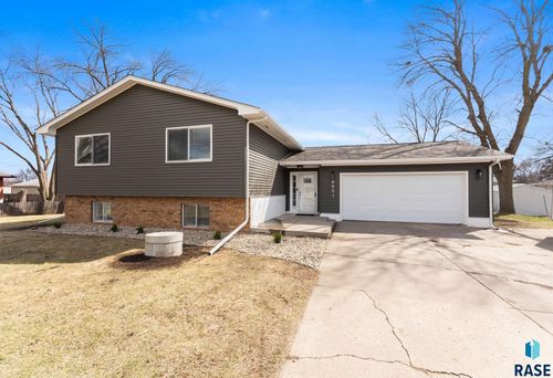 6601 W Westview Rd Road, Sioux Falls, SD, 57107 | Card Image