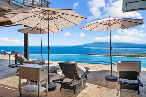 a-554 Punakea Loop, Lahaina, HI, 96761-5786 | Card Image