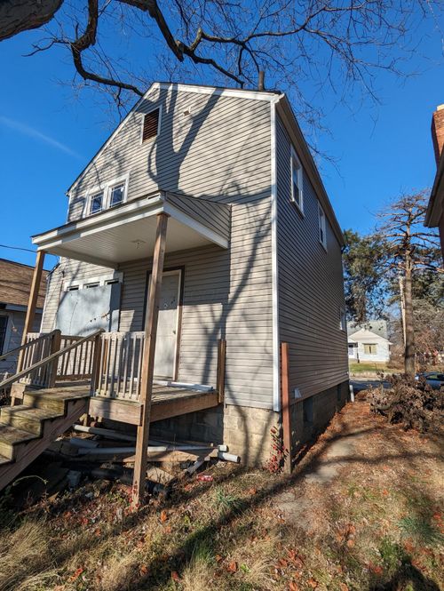 1691 E Weber Rd, Columbus, OH, 43211-1539 | Card Image