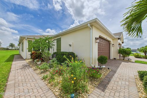 2450 Treasure Cay Ln, Melbourne, FL, 32940-7981 | Card Image