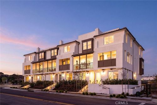 318 E William Way, La Habra, CA, 90631 | Card Image