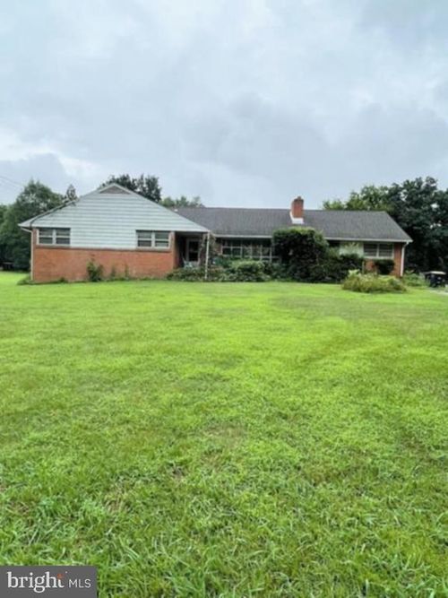 11601 Daisy Ln, GLENN DALE, MD, 20769-9006 | Card Image