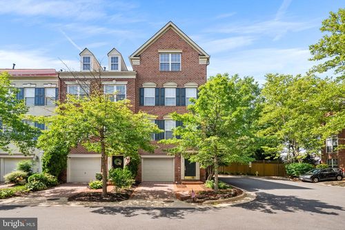 349 Livermore Ln, ALEXANDRIA, VA, 22304-8673 | Card Image