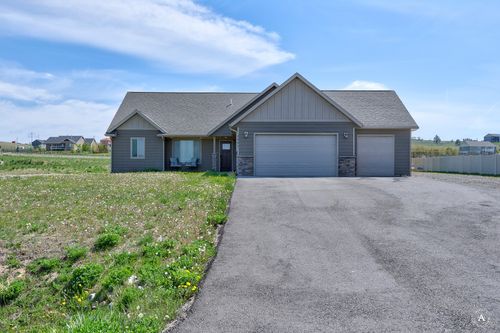 2997 Ranger Dr, East Helena, MT, 59635-7500 | Card Image