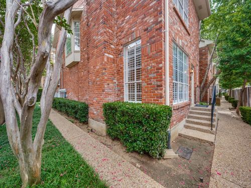 c1-5907 Hillcrest Avenue, University Park, TX, 75205 | Card Image
