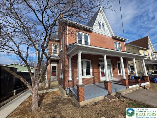 515 E Church St, Slatington, PA, 18080-2009 | Card Image