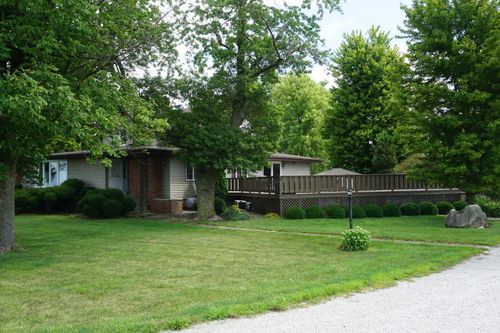 2354 N 400 East Rd, Danforth, IL, 60930-6032 | Card Image