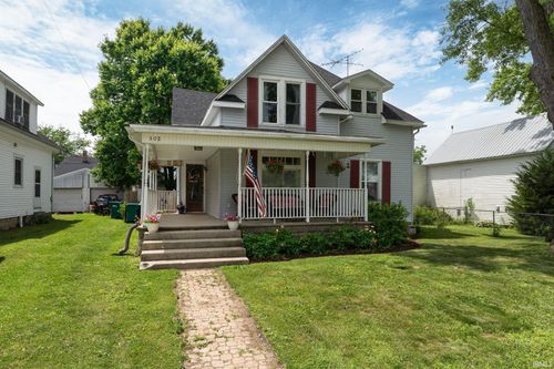 102 E Peterson St, Otterbein, IN, 47970 | Card Image