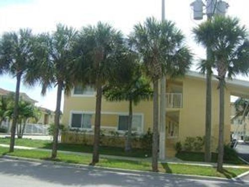 38-2080 Ne 167th St, North Miami Beach, FL, 33162-3287 | Card Image