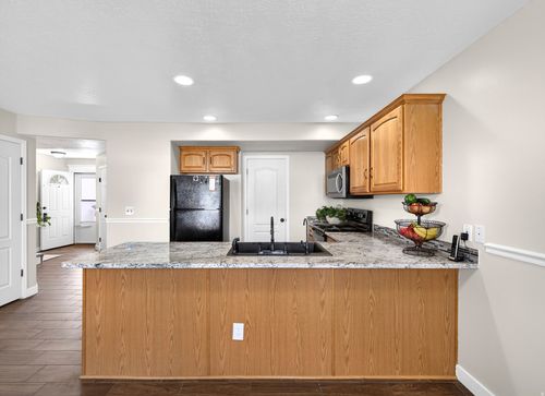 802 Sugar Maple Ct, Payson, UT, 84651-5101 | Card Image