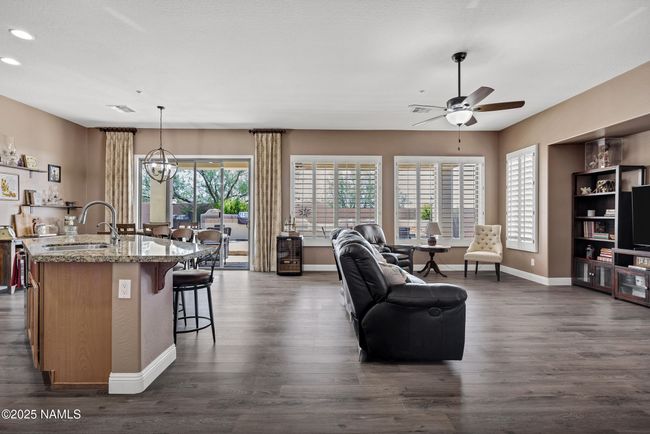 41215 N Lytham Ct, House other with 3 bedrooms, 3 bathrooms and null parking in Phoenix AZ | Image 14