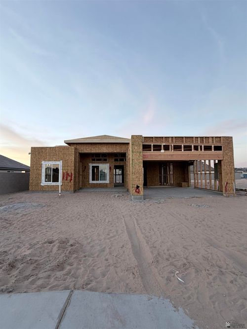10744 E 46th Pl, Yuma, AZ, 85367-5013 | Card Image
