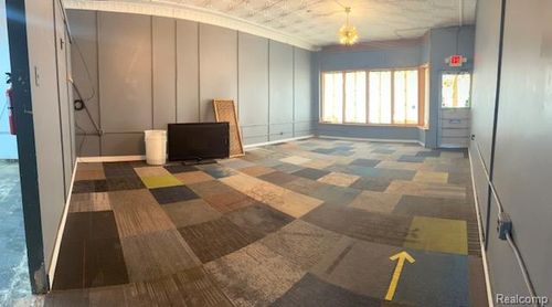 ste-a-5972 Chicago Rd, Warren, MI, 48092-1698 | Card Image