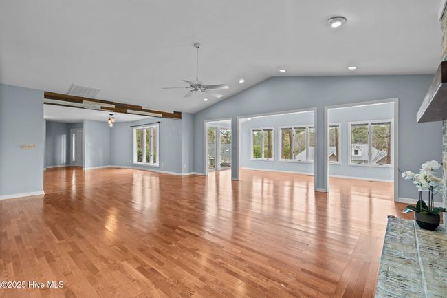 565 Lake Forest Dr Se, House other with 3 bedrooms, 3 bathrooms and 2 parking in Pinehurst NC | Image 16