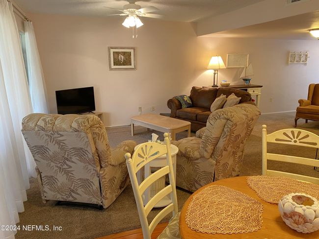 B - 210 River Bend Pl, Condo with 1 bedrooms, 1 bathrooms and null parking in WELAKA FL | Image 17