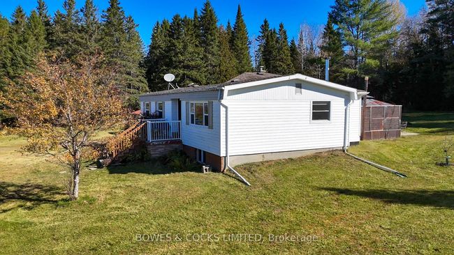 1342 Detlor Rd, House other with 3 bedrooms, 1 bathrooms and 10 parking in L'amable ON | Image 37