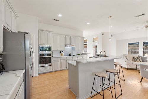 5104 Shadowood Rd, Colleyville, TX, 76034-3096 | Card Image