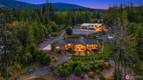 698 Streamside Dr, Sequim, WA, 98382-9171 | Card Image