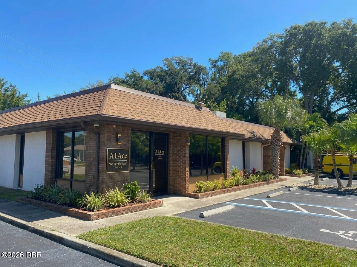 Commercial Lease in South Daytona