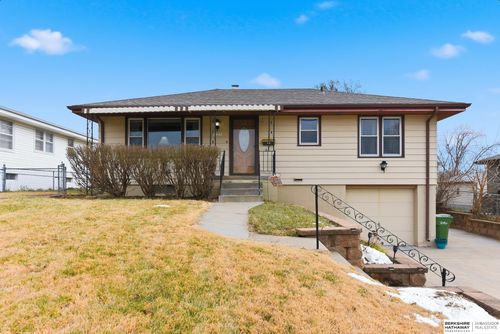 7007 S 41st Ave, Bellevue, NE, 68147-1013 | Card Image