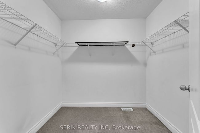 479 Izumi Gate, House attached with 4 bedrooms, 3 bathrooms and 1 parking in Milton ON | Image 33
