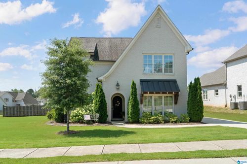 6037 Clubhouse Dr, Trussville, AL, 35173-3624 | Card Image