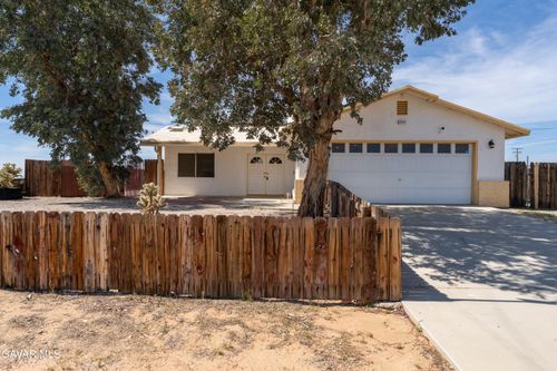 19321 97th St, California City, CA, 93505 | Card Image