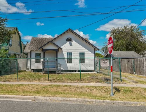 1209 17th St, Corpus Christi, TX, 78405-1507 | Card Image