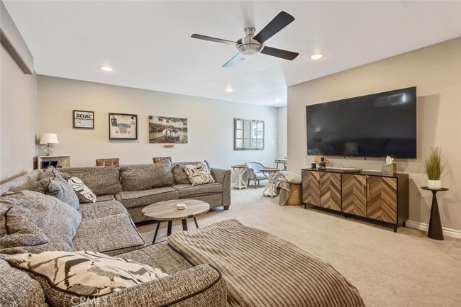 27702 Quincy St, House other with 2 bedrooms, 2 bathrooms and 2 parking in Castaic CA | Image 23
