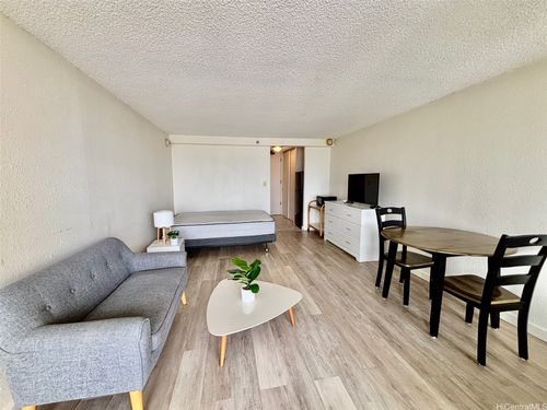 3812-445 Seaside Ave, Honolulu, HI, 96815-5540 | Card Image