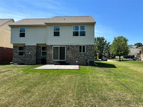 43570 Cherrywood Ln, Canton, MI, 48188-5296 | Card Image