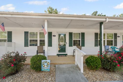 337 Lucy St, Appomattox, VA, 24522-9248 | Card Image