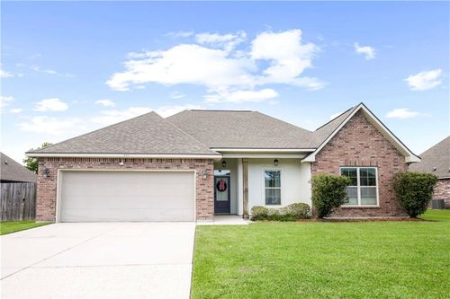 733 English Oak Dr, Madisonville, LA, 70447-3181 | Card Image